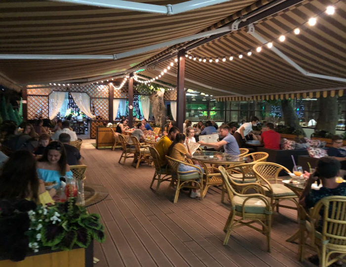 Рестораны и бары